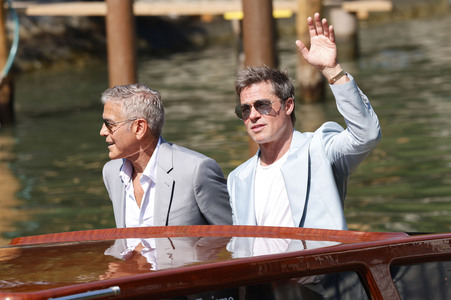 Ankunft von George Clooney und Brad Pitt am Palazzo del Casino, Internationale Filmfestspiele von Venedig 2024
