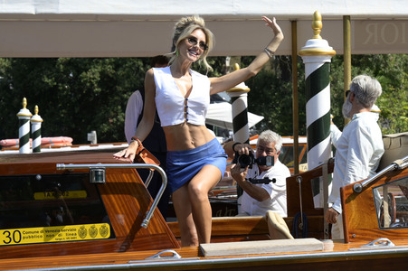 Ankunft von Michela Persico am Hotel Excelsior, Internationale Filmfestspiele von Venedig 2024