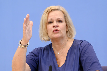 Bundespressekonferenz Bundeslagebild zur Organisierten Kriminalität 2023 in Berlin