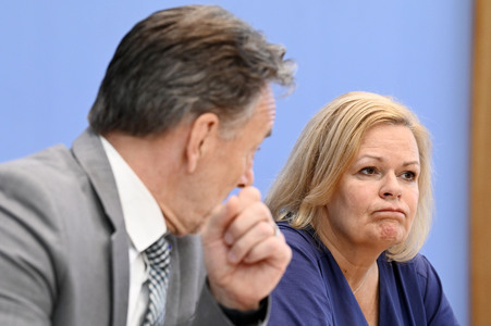 Bundespressekonferenz Bundeslagebild zur Organisierten Kriminalität 2023 in Berlin