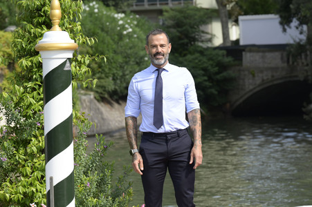 Ankunft von Katia Pedrotti und Ascanio Pacelli am Hotel Excelsior, Internationale Filmfestspiele von Venedig 2024