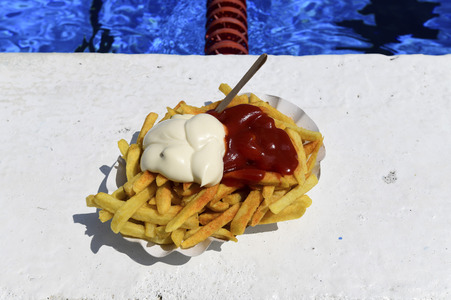 Symbolfoto Pommes Frites