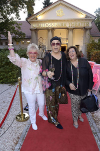 Theaterpremiere 'Stasi, Stress und Stolperfallen' in Berlin