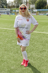 Benefiz-Fußballspiel 'Kicken mit Herz' 2024 in Hamburg