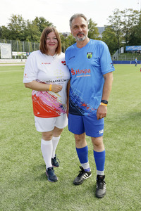 Benefiz-Fußballspiel 'Kicken mit Herz' 2024 in Hamburg