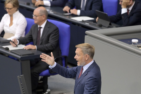 183. Sitzung des Deutschen Bundestages in Berlin