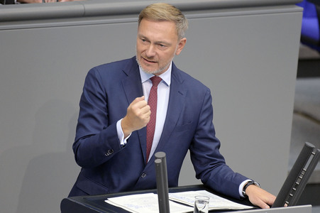 183. Sitzung des Deutschen Bundestages in Berlin