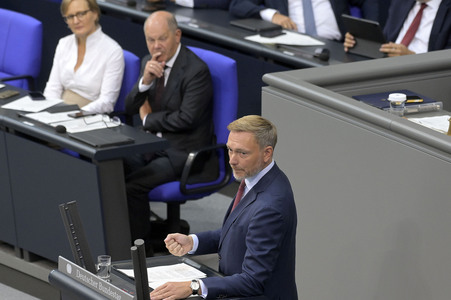 183. Sitzung des Deutschen Bundestages in Berlin