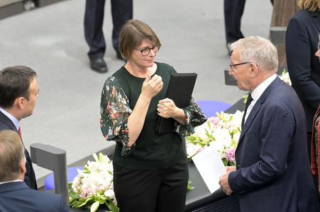 Feierstunde zum 75. Jahrestag der Konstituierung des ersten Deutschen Bundestages in Berlin
