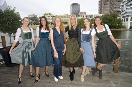 Fair Fashion Modenschau der Angermaier Greenline X Barbara Meier-Kollektion in Berlin