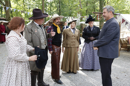 Markus Söder besucht den Cowboy-Club München