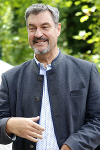 Markus Söder besucht den Cowboy-Club München