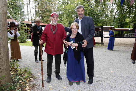 Markus Söder besucht den Cowboy-Club München