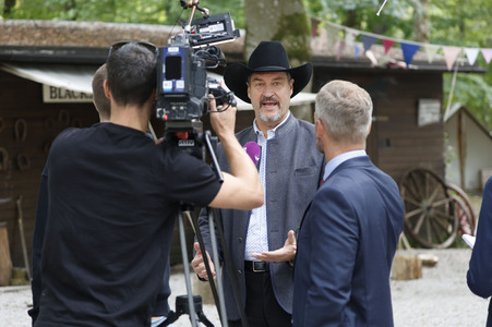 Markus Söder besucht den Cowboy-Club München