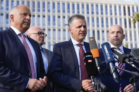 Pressestatement der CDU/CSU nach Beratungen zwischen Ampel, Union und Ländern zur Migrationspolitik in Berlin