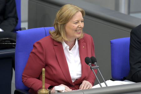 185. Sitzung des Deutschen Bundestages in Berlin