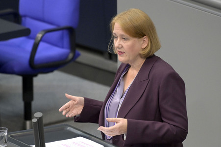 185. Sitzung des Deutschen Bundestages in Berlin