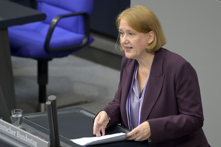 185. Sitzung des Deutschen Bundestages in Berlin