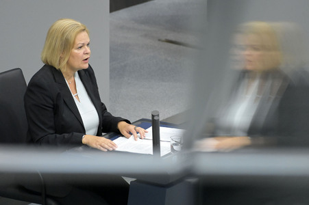 185. Sitzung des Deutschen Bundestages in Berlin