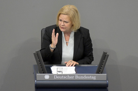 185. Sitzung des Deutschen Bundestages in Berlin