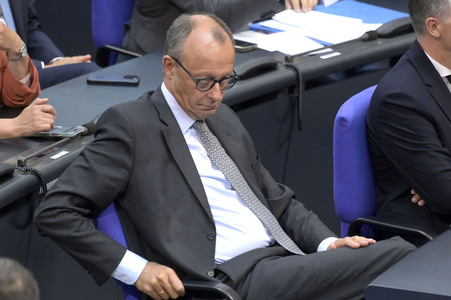 185. Sitzung des Deutschen Bundestages in Berlin