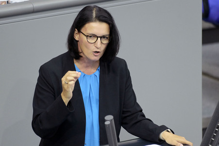 185. Sitzung des Deutschen Bundestages in Berlin