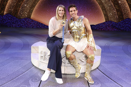 Medaillengewinner besuchen das Musical 'Hercules' in Hamburg