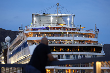 Symbolfoto Kreuzfahrtschiff