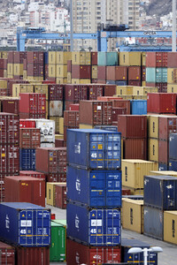 Symbolfoto Container-Hafen