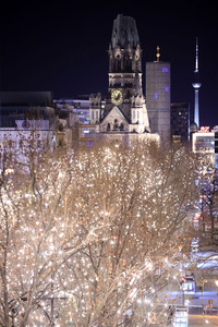 Weihnachtsbeleuchtung am Kudamm in Berlin