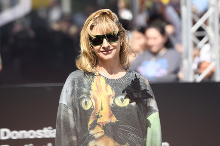 Ankunft von Najwa Nimri auf dem San Sebastian International Film Festival 2024