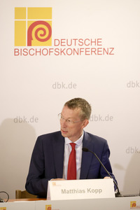Pressegespräch auf der Herbst-Vollversammlung der Deutschen Bischofskonferenz in Fulda