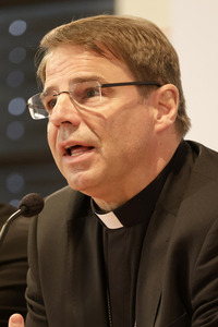 Pressegespräch auf der Herbst-Vollversammlung der Deutschen Bischofskonferenz in Fulda