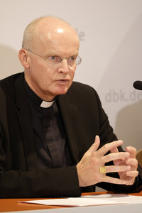 Pressegespräch auf der Herbst-Vollversammlung der Deutschen Bischofskonferenz in Fulda