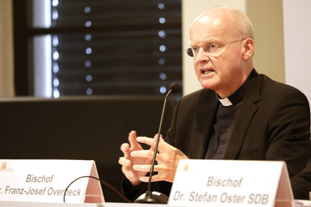 Pressegespräch auf der Herbst-Vollversammlung der Deutschen Bischofskonferenz in Fulda