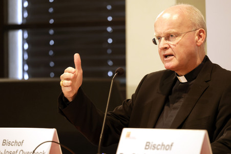 Pressegespräch auf der Herbst-Vollversammlung der Deutschen Bischofskonferenz in Fulda