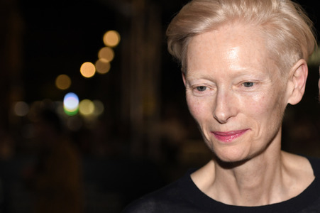 Ankunft von Tilda Swinton auf dem San Sebastian International Film Festival 2024