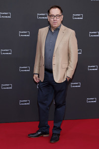 Festivaleröffnung und Filmpremiere 'Könige des Sommers', Filmfest Hamburg 2024