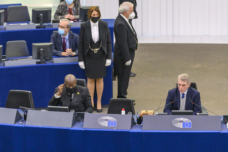 Nana Akufo-Addo spricht vor dem EU-Parlament in Straßburg