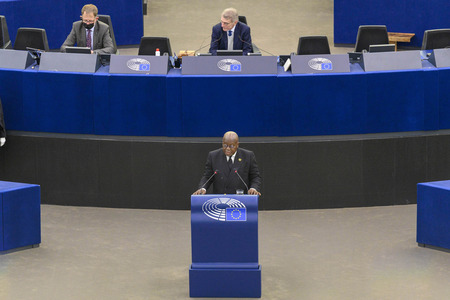 Nana Akufo-Addo spricht vor dem EU-Parlament in Straßburg