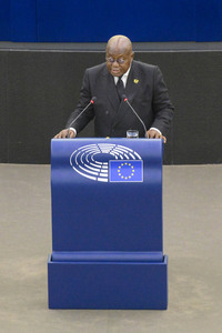 Nana Akufo-Addo spricht vor dem EU-Parlament in Straßburg