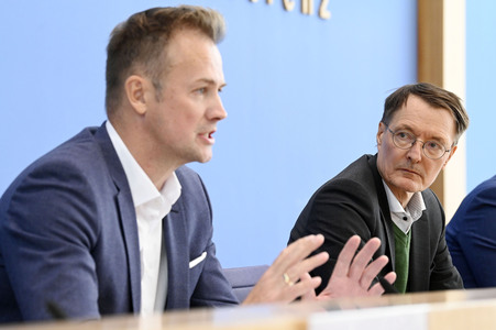 Bundespressekonferenz Vorteil ePA - Countdown bis zum Start in Berlin