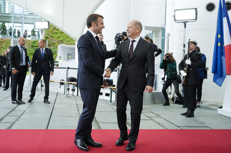 Empfang des Staatspräsidenten der Französischen Republik in Berlin