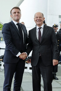Empfang des Staatspräsidenten der Französischen Republik in Berlin