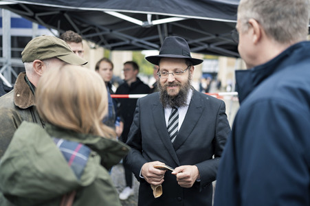 Solidaritätskundgebung für Israel vor dem Brandenburger Tor in Berlin