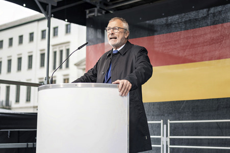 Solidaritätskundgebung für Israel vor dem Brandenburger Tor in Berlin