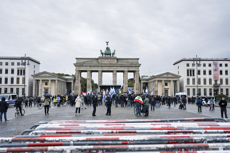 Solidaritätskundgebung für Israel vor dem Brandenburger Tor in Berlin