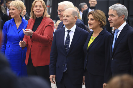 Festakt zum 34. Jahrestag der Deutschen Einheit in Schwerin