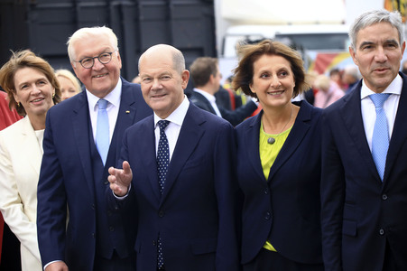 Festakt zum 34. Jahrestag der Deutschen Einheit in Schwerin