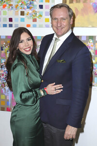 Charity Vernissage von Juliane Golbs in Hamburg